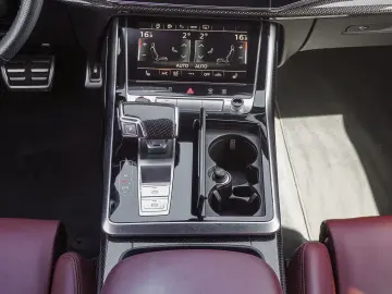 AUDI SQ8 SUV SQ8 competition plus TFSI 373(507) tiptr