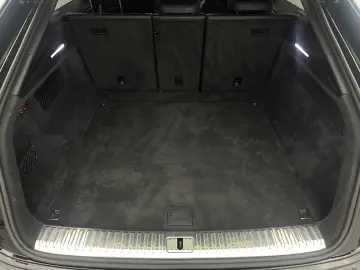 AUDI SQ8 TFSI quattro  HuD MATRIX 360  AHK PANO STHZ