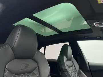 AUDI SQ8 TFSI quattro  HuD MATRIX 360  AHK PANO STHZ