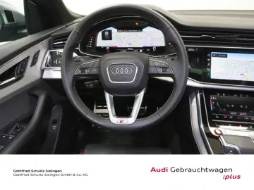 AUDI SQ8 4.0 TFSI quattro S tronic Leder LED