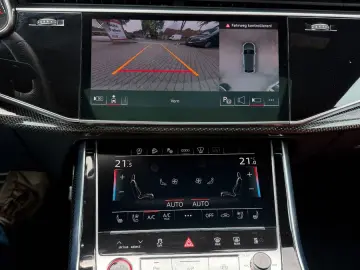 AUDI SQ8 4.0 TFSI quattro Head PANO AHK WANK ACC B&O