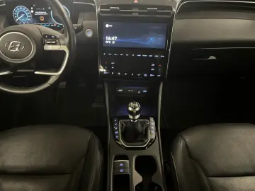 HYUNDAI Tucson 1.6 T-GDI Prime 4xSHZ ACC Akustikglas LED