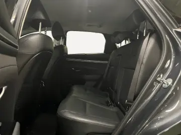 HYUNDAI Tucson 1.6 T-GDI Prime 4xSHZ ACC Akustikglas LED