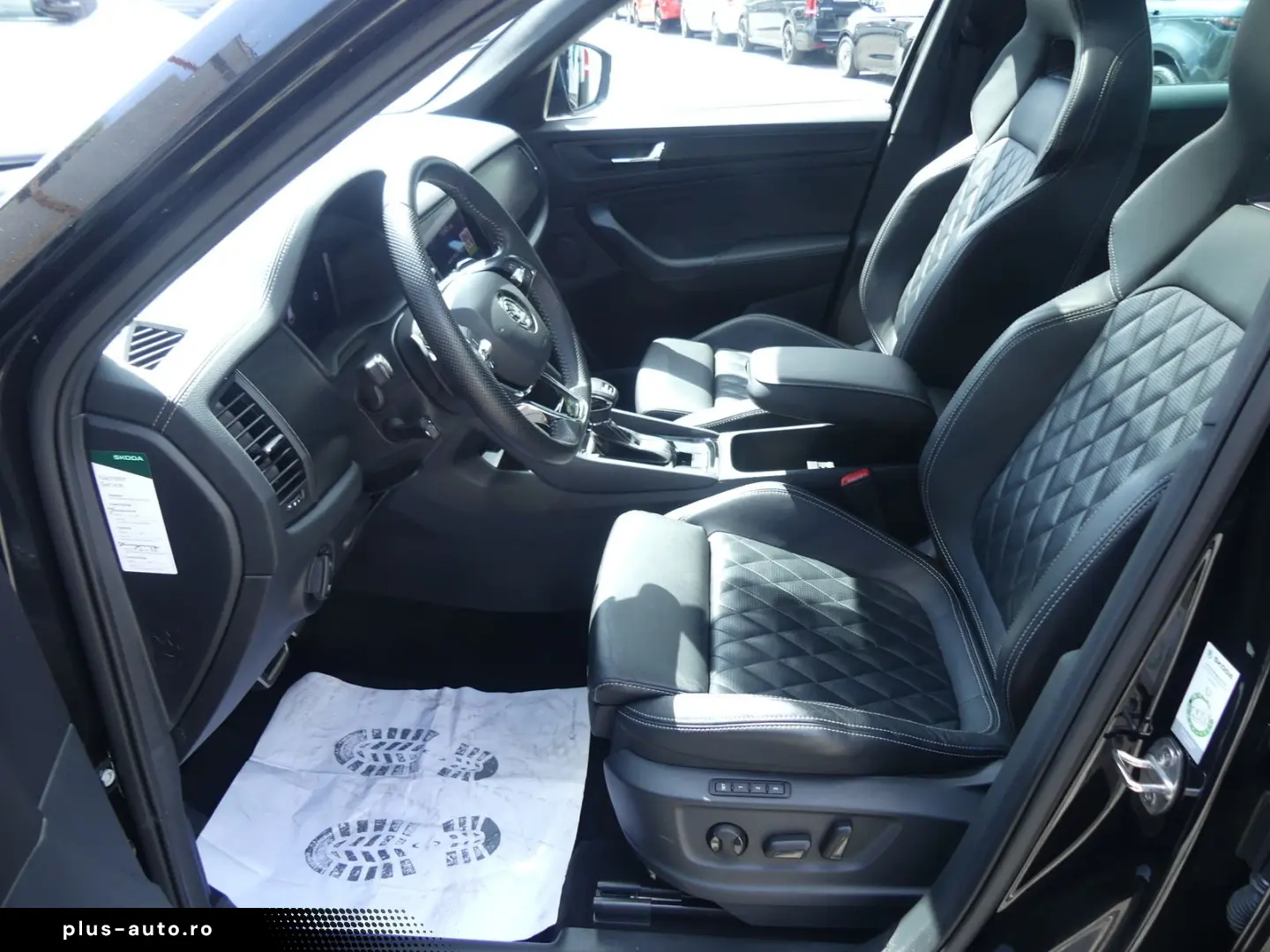 SKODA Kodiaq 2.0 TDi Sportline 4x4 7-SITZE PANO LED AC