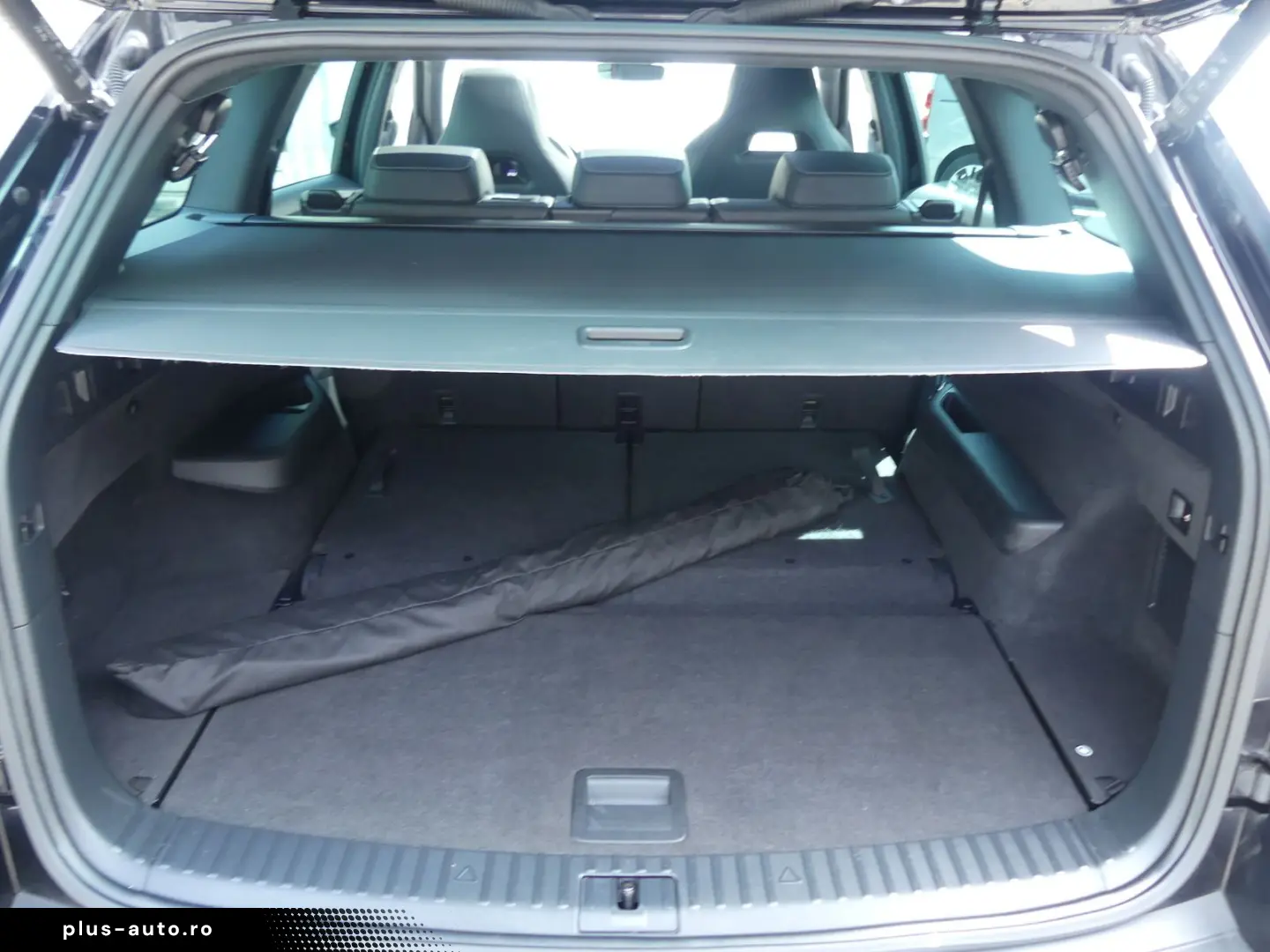 SKODA Kodiaq 2.0 TDi Sportline 4x4 7-SITZE PANO LED AC