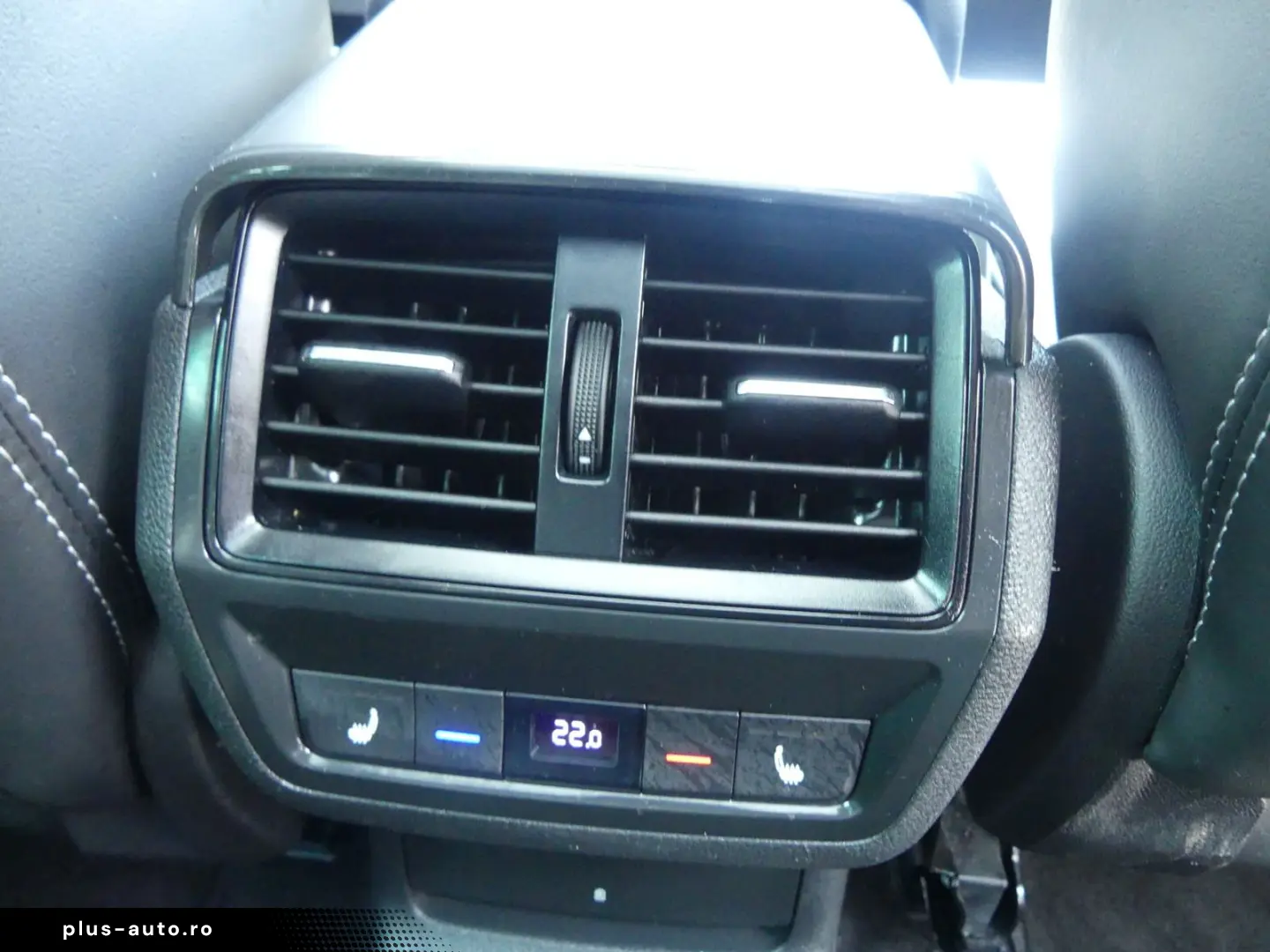 SKODA Kodiaq 2.0 TDi Sportline 4x4 7-SITZE PANO LED AC