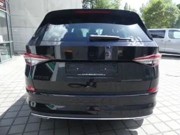 SKODA Kodiaq 2.0 TDi Sportline 4x4 7-SITZE PANO LED AC