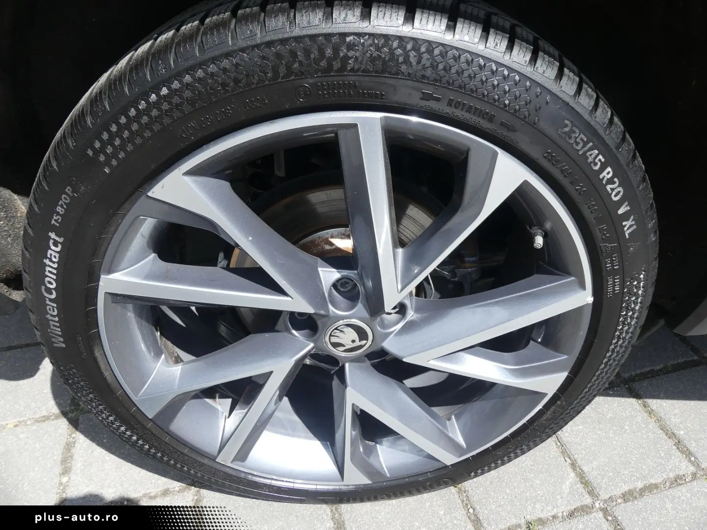 SKODA Kodiaq 2.0 TDi Sportline 4x4 7-SITZE PANO LED AC