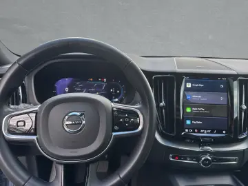 VOLVO XC60 B4 Plus Dark   AHK   20