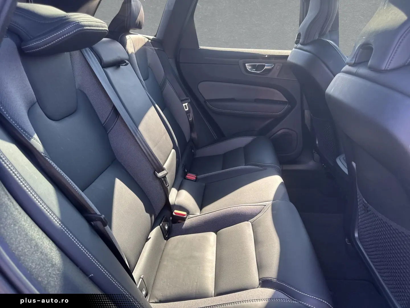 VOLVO Volvo XC60 Black Edition Plus B5 Mild-Hybrid