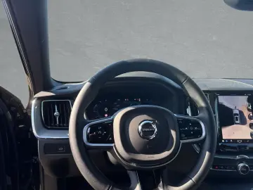 VOLVO Volvo XC60 Black Edition Plus B5 Mild-Hybrid
