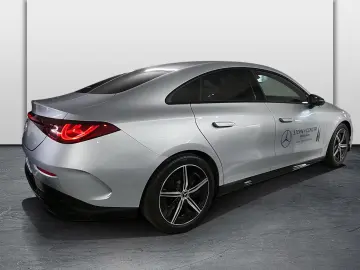 Mercedes-Benz CLA 200 AMG neues Modell DISTRONIC NIGHT PANO