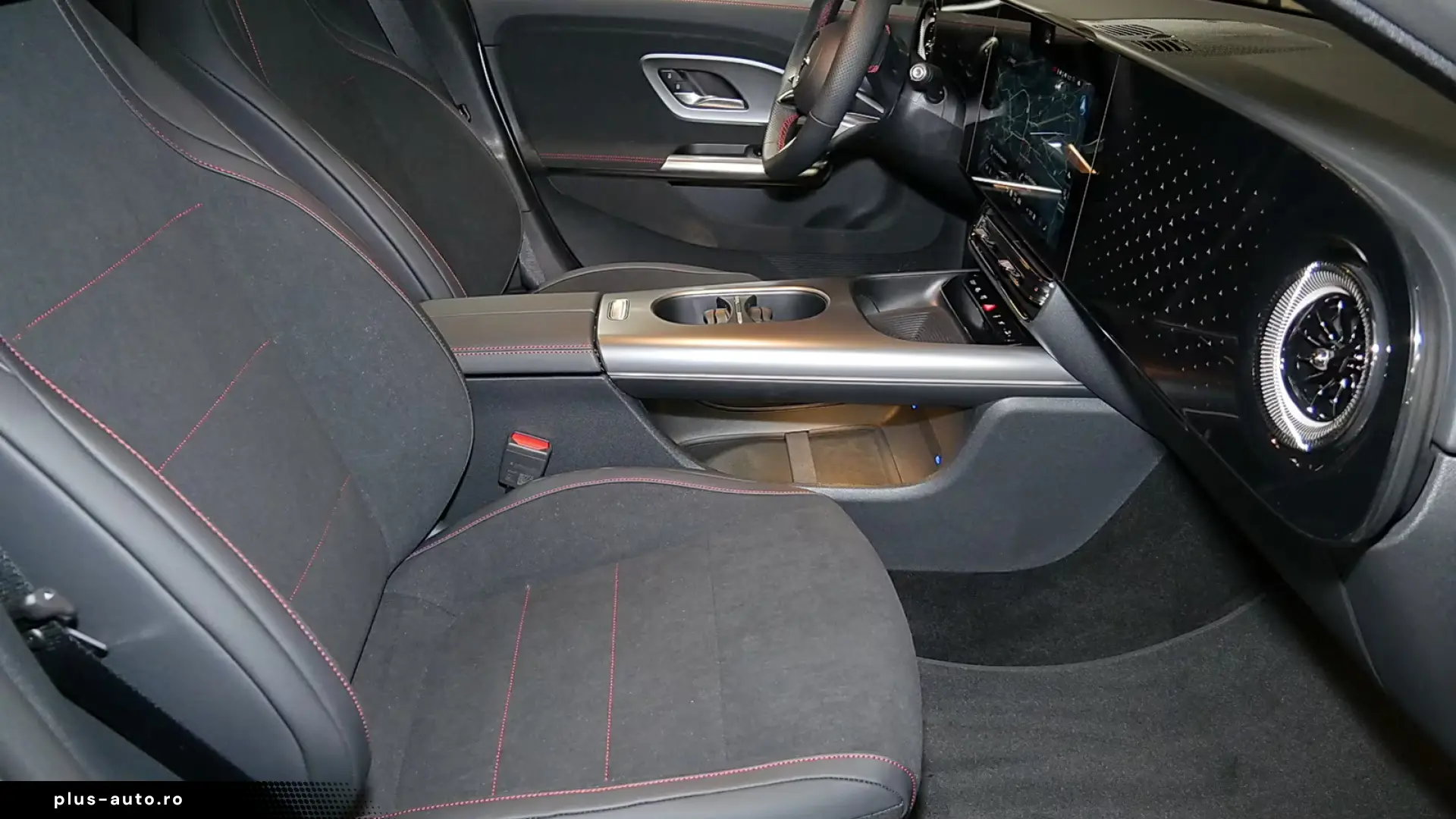Mercedes-Benz CLA 200 AMG neues Modell DISTRONIC NIGHT PANO