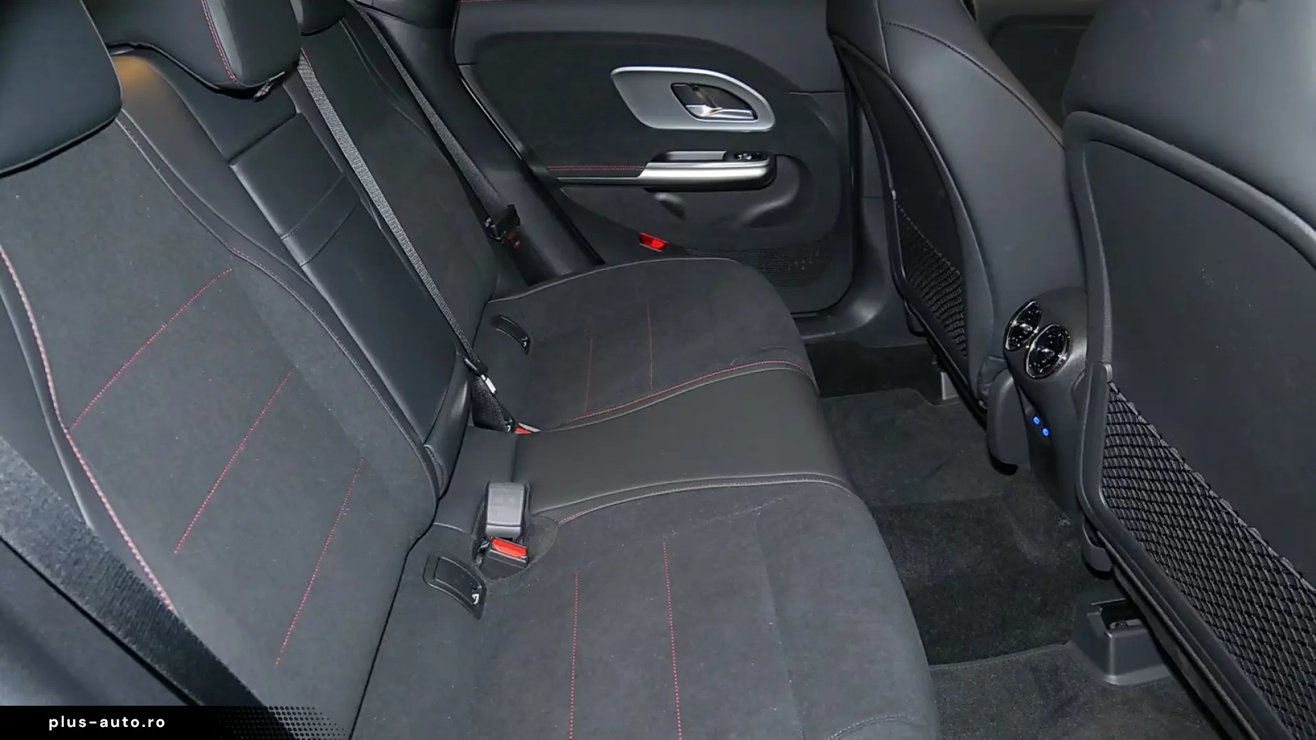 Mercedes-Benz CLA 200 AMG neues Modell DISTRONIC NIGHT PANO