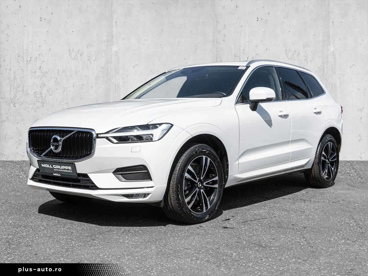 VOLVO XC60 B4 AWD Momentum Pro Harman Kardon 360Grad