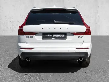 VOLVO XC60 B4 AWD Momentum Pro Harman Kardon 360Grad