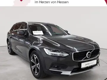 VOLVO V90 Cross Country B4 D AWD Pro PANO AHK