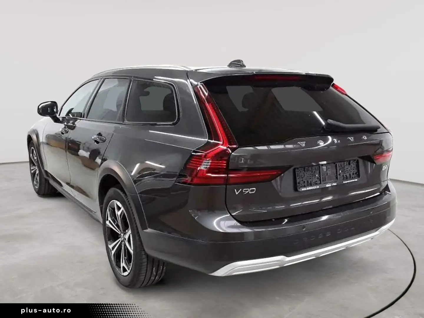 VOLVO V90 Cross Country B4 D AWD Pro PANO AHK