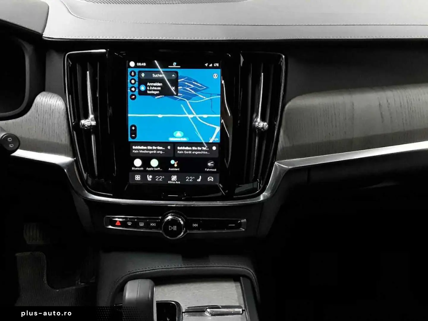VOLVO V90 Cross Country B4 D AWD Pro PANO AHK