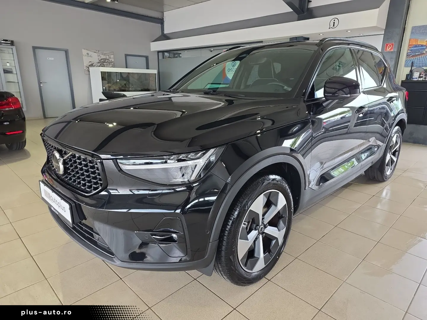 VOLVO XC40 B4 Ultimate Dark AWD ACC BLIS AHK 360  LED