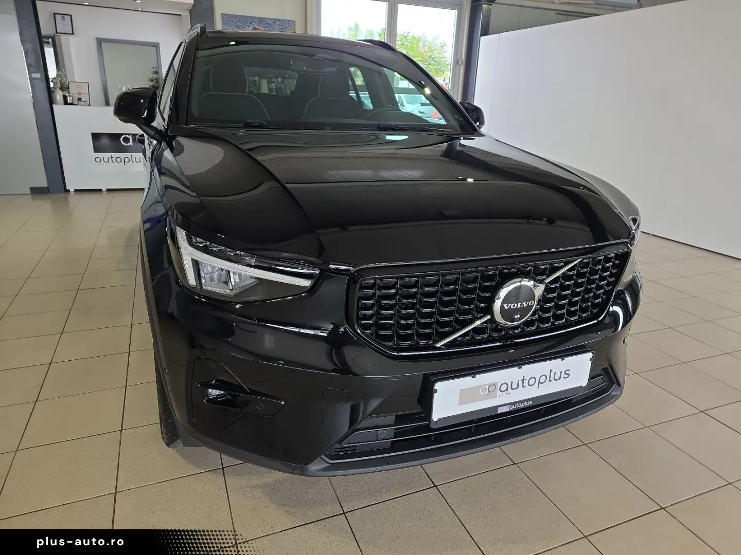 VOLVO XC40 B4 Ultimate Dark AWD ACC BLIS AHK 360  LED