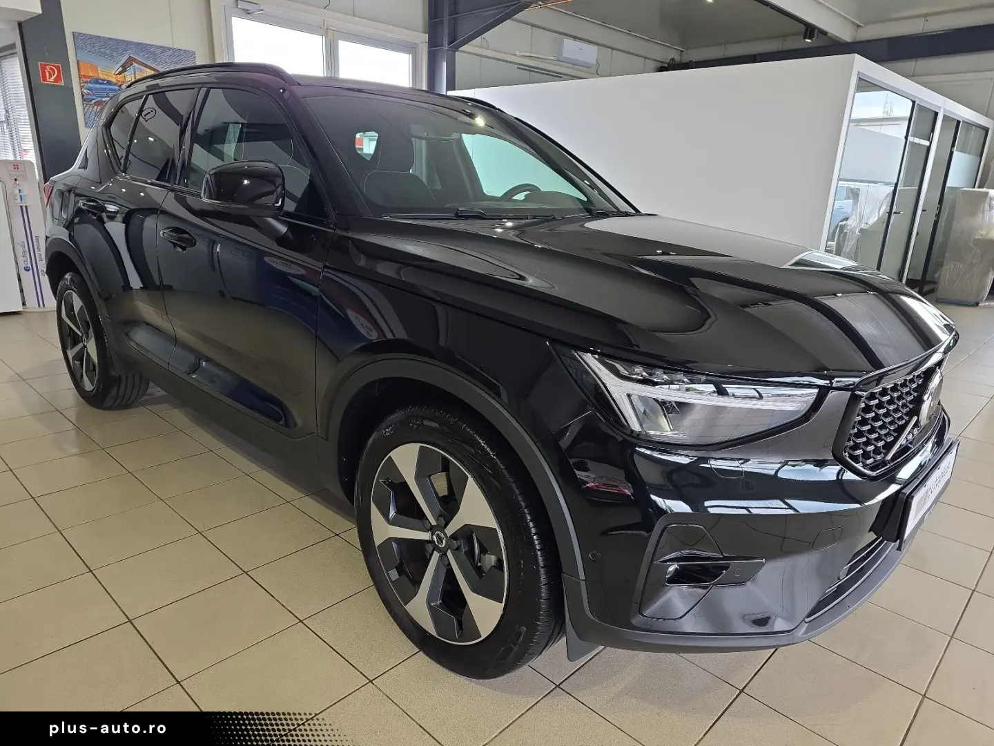 VOLVO XC40 B4 Ultimate Dark AWD ACC BLIS AHK 360  LED