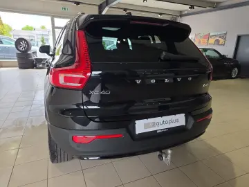 VOLVO XC40 B4 Ultimate Dark AWD ACC BLIS AHK 360  LED