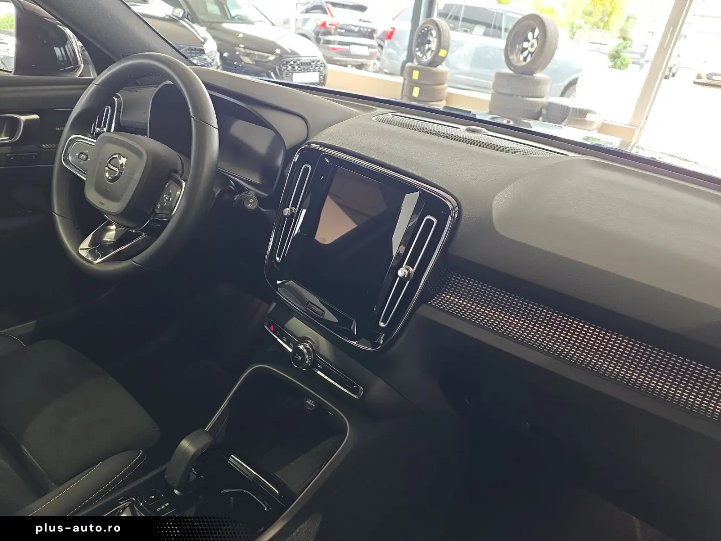 VOLVO XC40 B4 Ultimate Dark AWD ACC BLIS AHK 360  LED