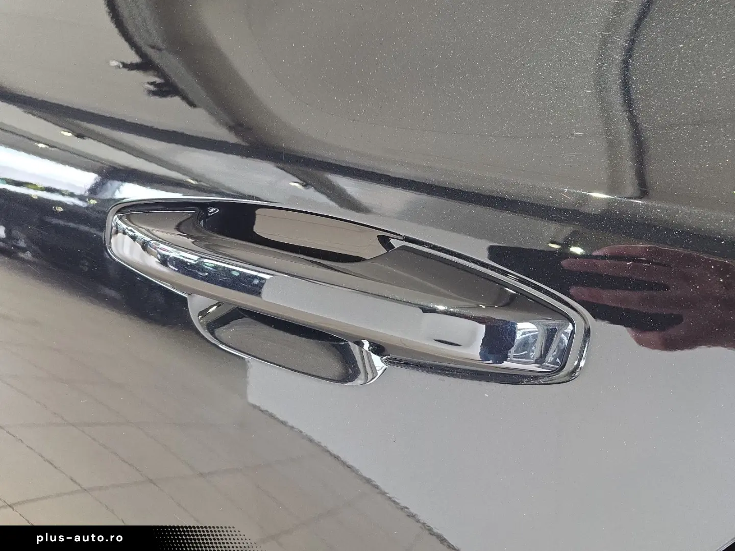 VOLVO XC40 B4 Ultimate Dark AWD ACC BLIS AHK 360  LED