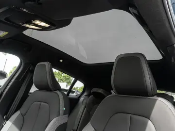 VOLVO C40 Ultimate Recharge Pure Electric AWD 360 ACC