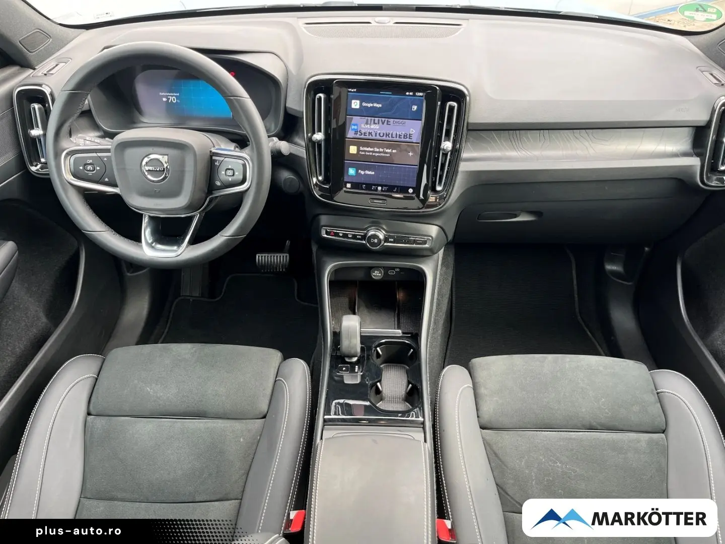 VOLVO C40 Plus Recharge Twin Motor AWD ACC BLIS Pano