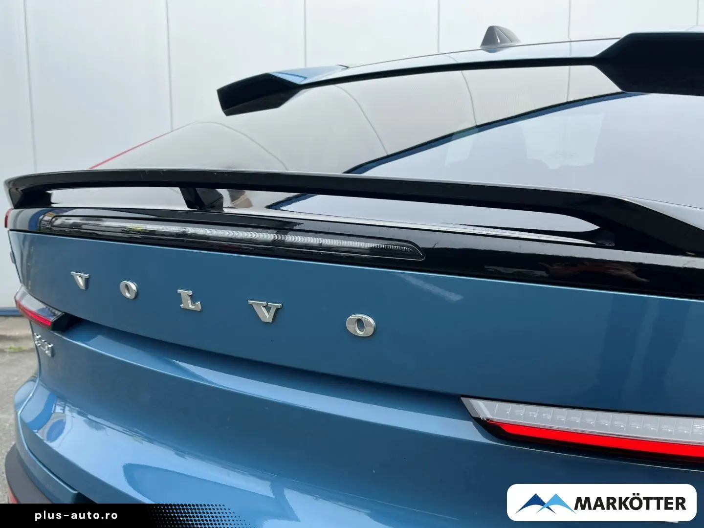VOLVO C40 Plus Recharge Twin Motor AWD ACC BLIS Pano
