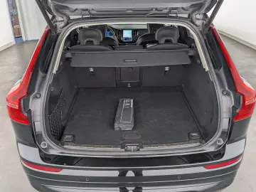 VOLVO XC 60 B4 AWD Core LED NAVI ACC RFK