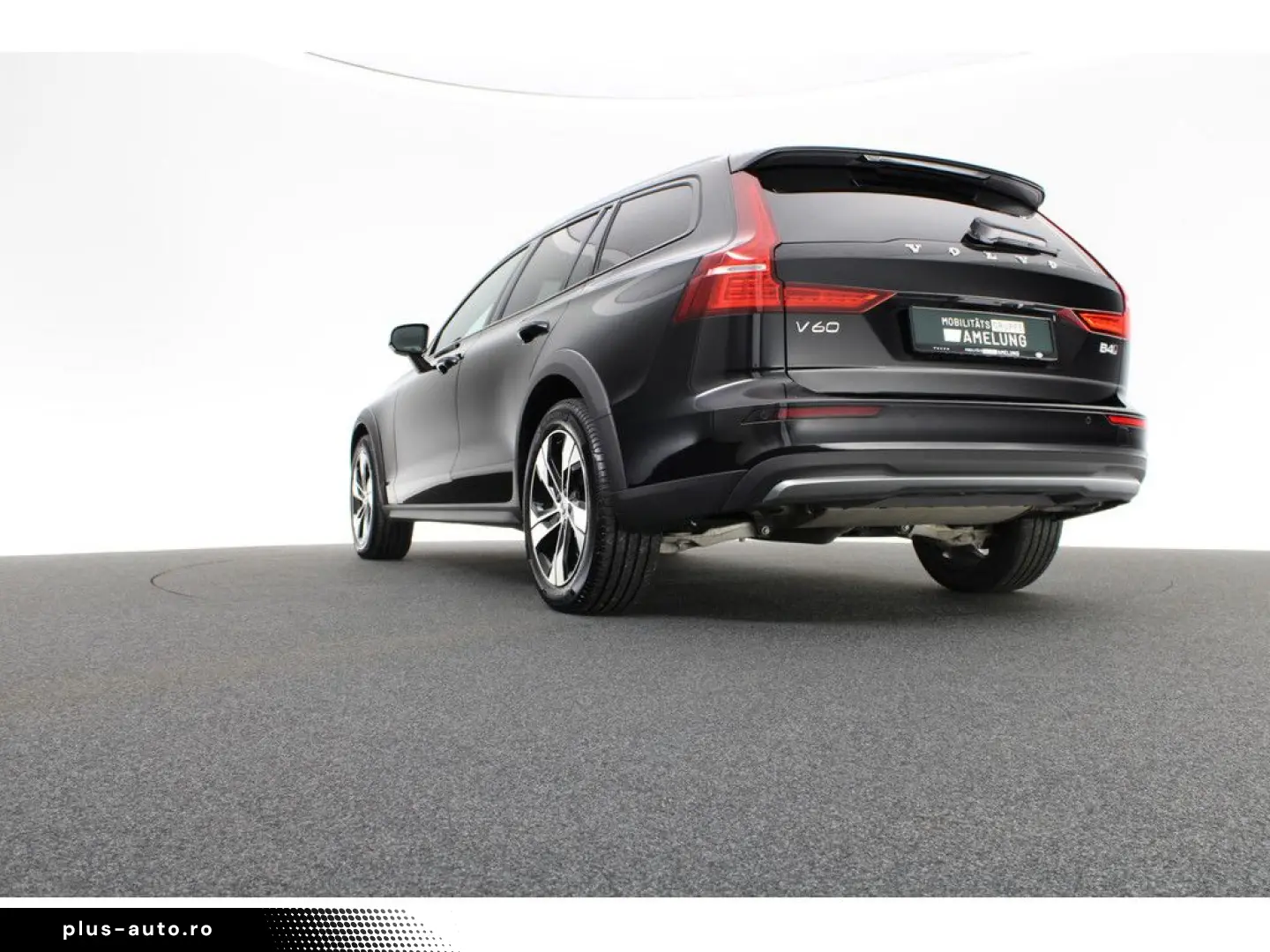 VOLVO V60 Cross Country B4 Plus AWD LEDER H K NAVI LED