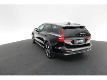 VOLVO V60 Cross Country B4 Plus AWD LEDER H K NAVI LED