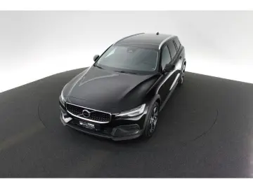 VOLVO V60 Cross Country B4 Plus AWD LEDER H K NAVI LED