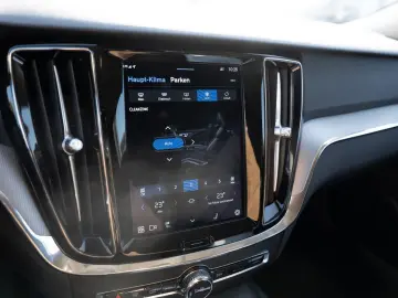 VOLVO V60 Cross Country B4 Plus AWD LEDER H K NAVI LED