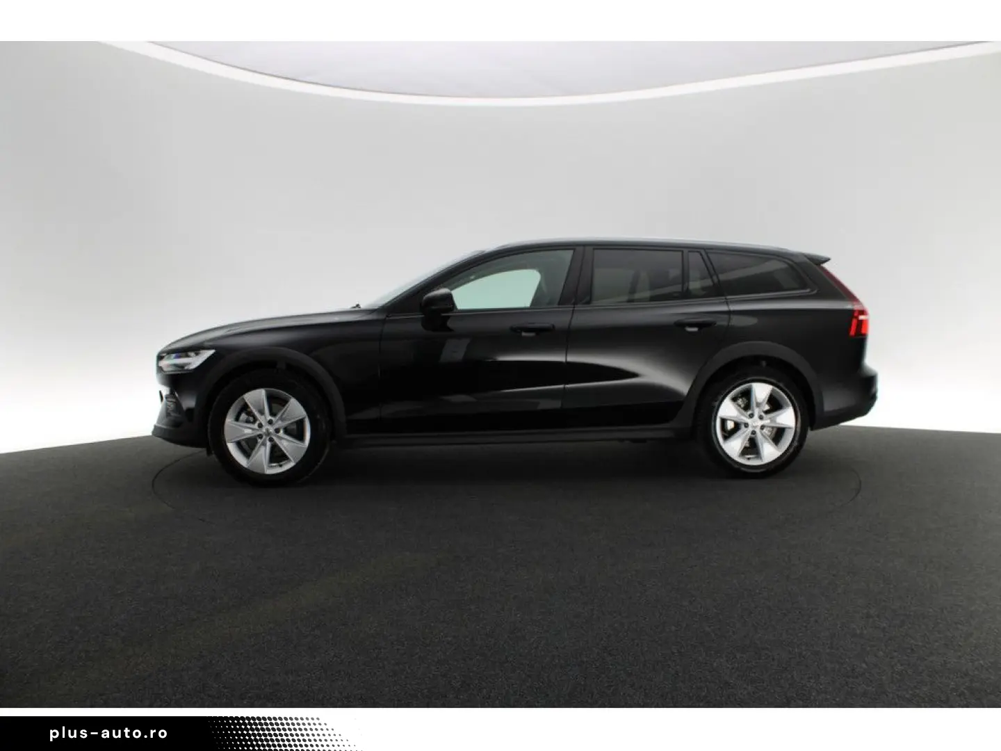 VOLVO V60 Cross Country B4 Plus AWD KAMERA NAVI LED