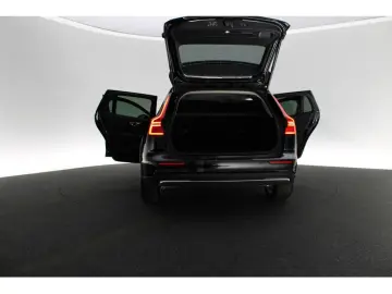 VOLVO V60 Cross Country B4 Plus AWD KAMERA NAVI LED