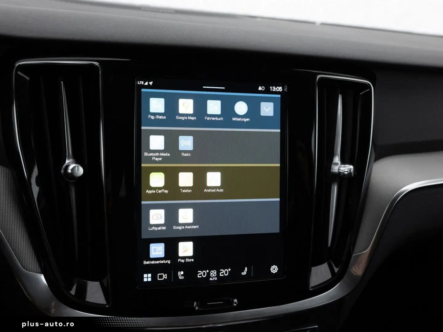 VOLVO V60 Cross Country B4 Plus AWD KAMERA NAVI LED