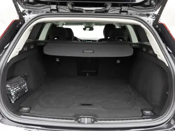 VOLVO V60 Cross Country B4 Plus AWD KAMERA NAVI LED