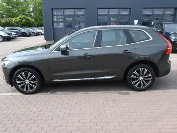 VOLVO XC60 B5 B Inscription AWD PDC AHK FSHZG