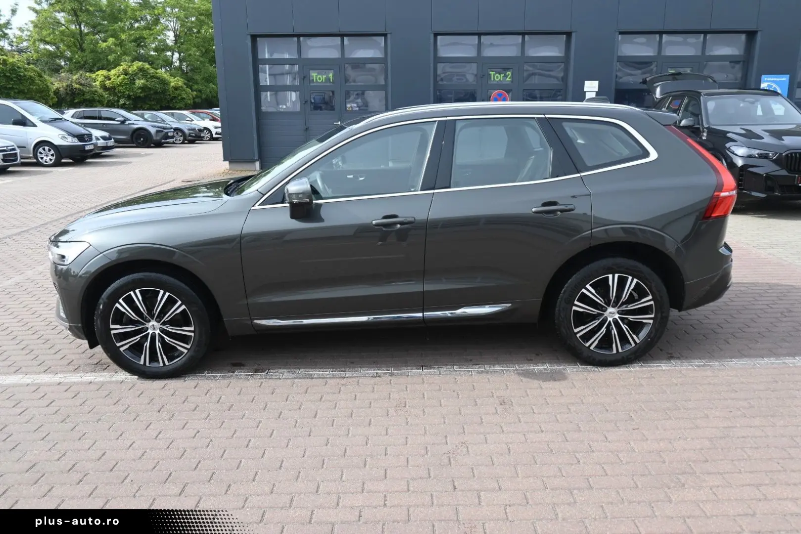 VOLVO XC60 B5 B Inscription AWD PDC AHK FSHZG
