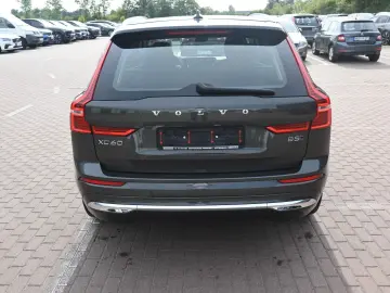 VOLVO XC60 B5 B Inscription AWD PDC AHK FSHZG