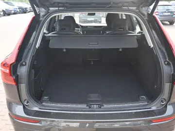 VOLVO XC60 B5 B Inscription AWD PDC AHK FSHZG
