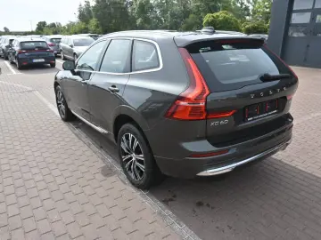 VOLVO XC60 B5 B Inscription AWD PDC AHK FSHZG