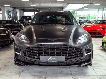 ASTON MARTIN DBX 707 Satinblack Carbon Ext&Int
