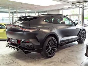 ASTON MARTIN DBX 707 Satinblack Carbon Ext&Int