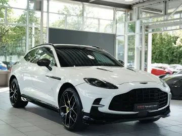 ASTON MARTIN DBX 707 4.0 V8  Carbon .  23