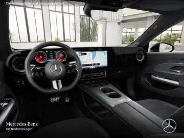 Mercedes-Benz CLA 200 AMG Pano Multibeam Distr. Night